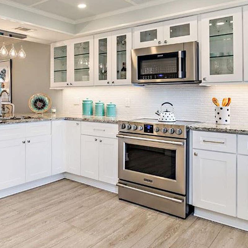 Summit Shaker White Cabinets Photo